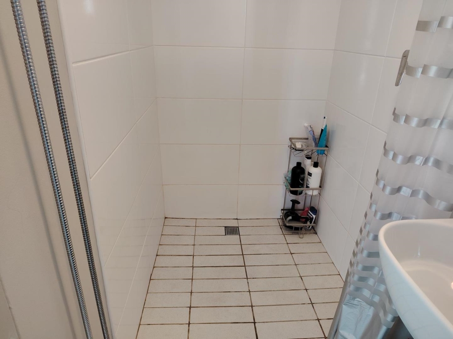 1 Bedroom Property for Sale in Sonstraal Heights Western Cape